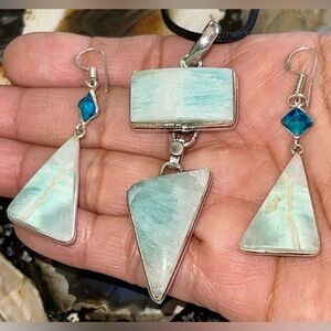 Blue Green Hemimorphite Pendant & Earrings Set